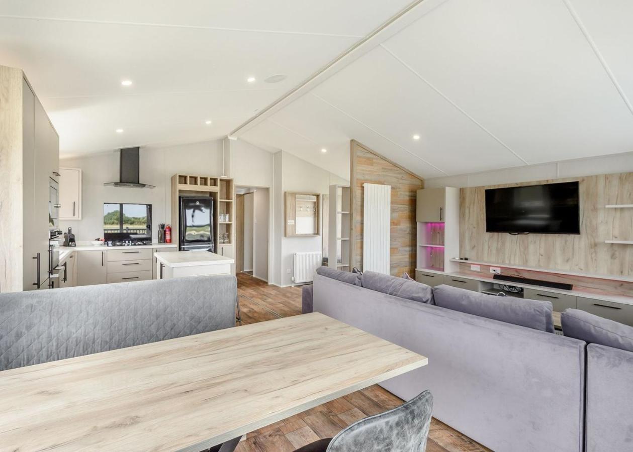 Home Farm Park Lakeside Retreat Burgh le Marsh Chambre photo