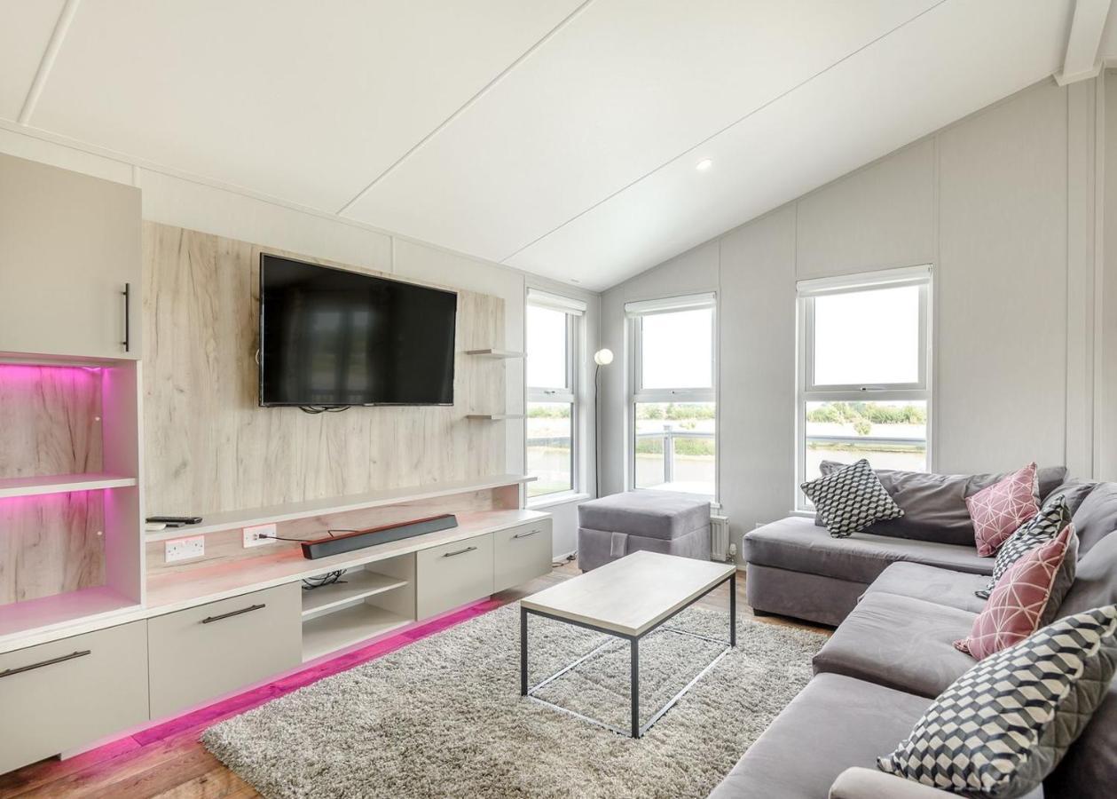Home Farm Park Lakeside Retreat Burgh le Marsh Chambre photo